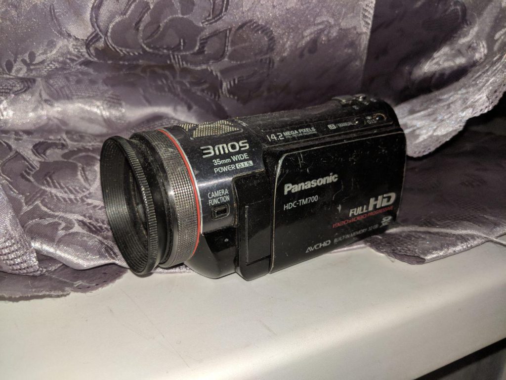 Видеокамера Panasonic HDC-TM700